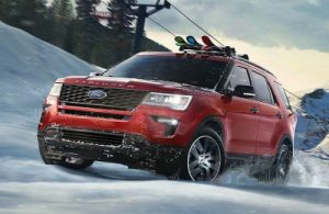 2019 Ford Explorer exterior front fascia and drivers side in snow