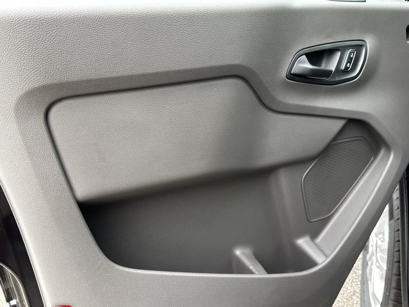 2024 Ford Transit Passenger XLT