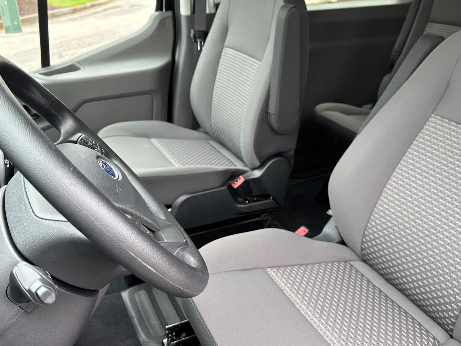 2024 Ford Transit Passenger XLT