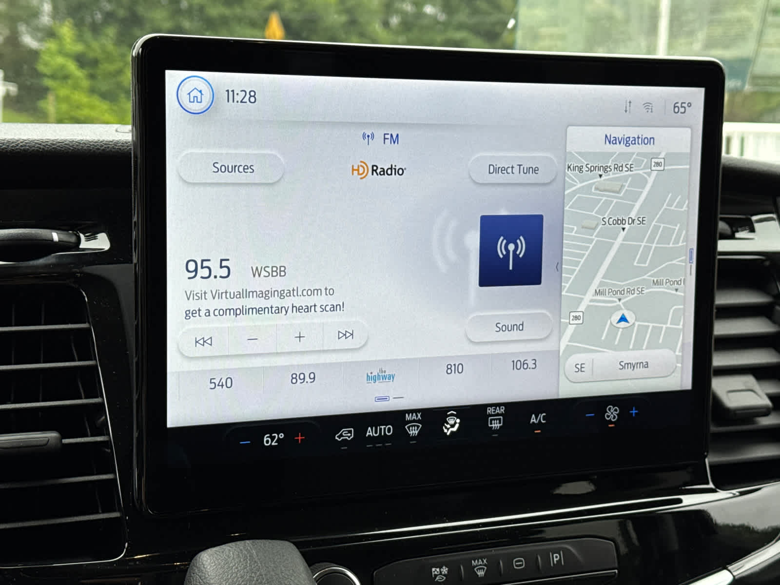 2024 Ford Transit Passenger XLT