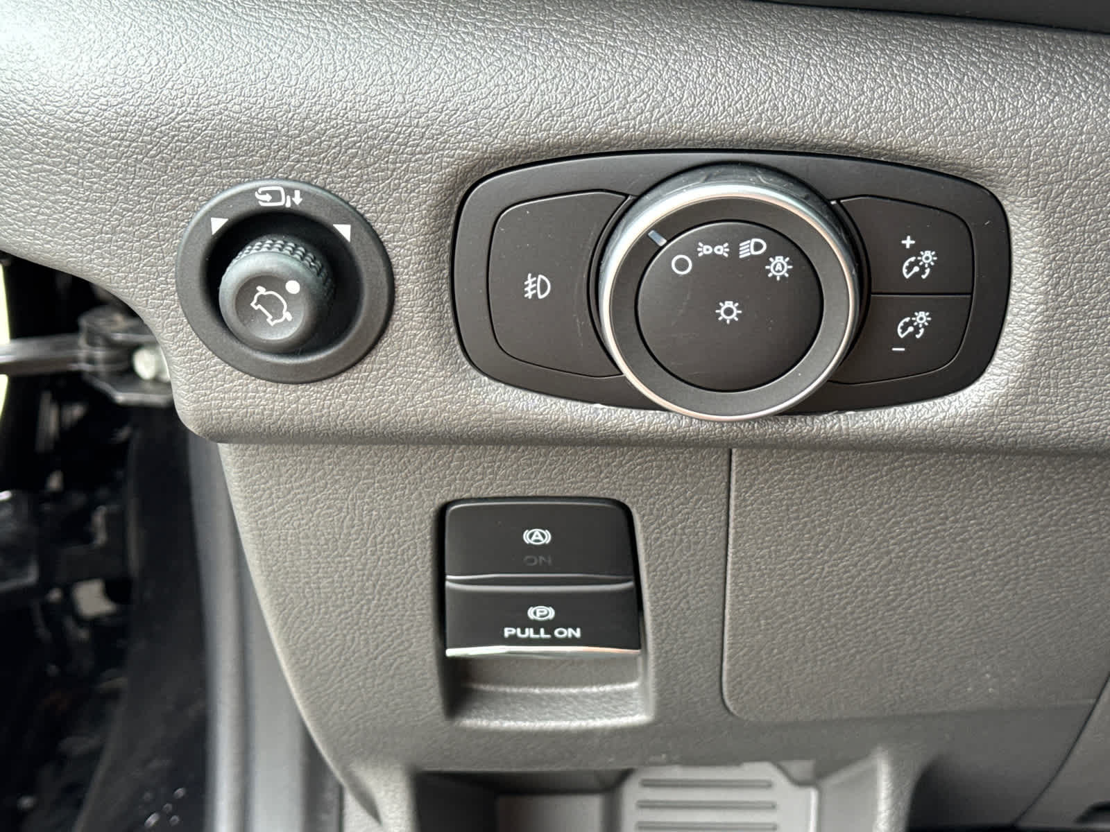 2024 Ford Transit Passenger XLT