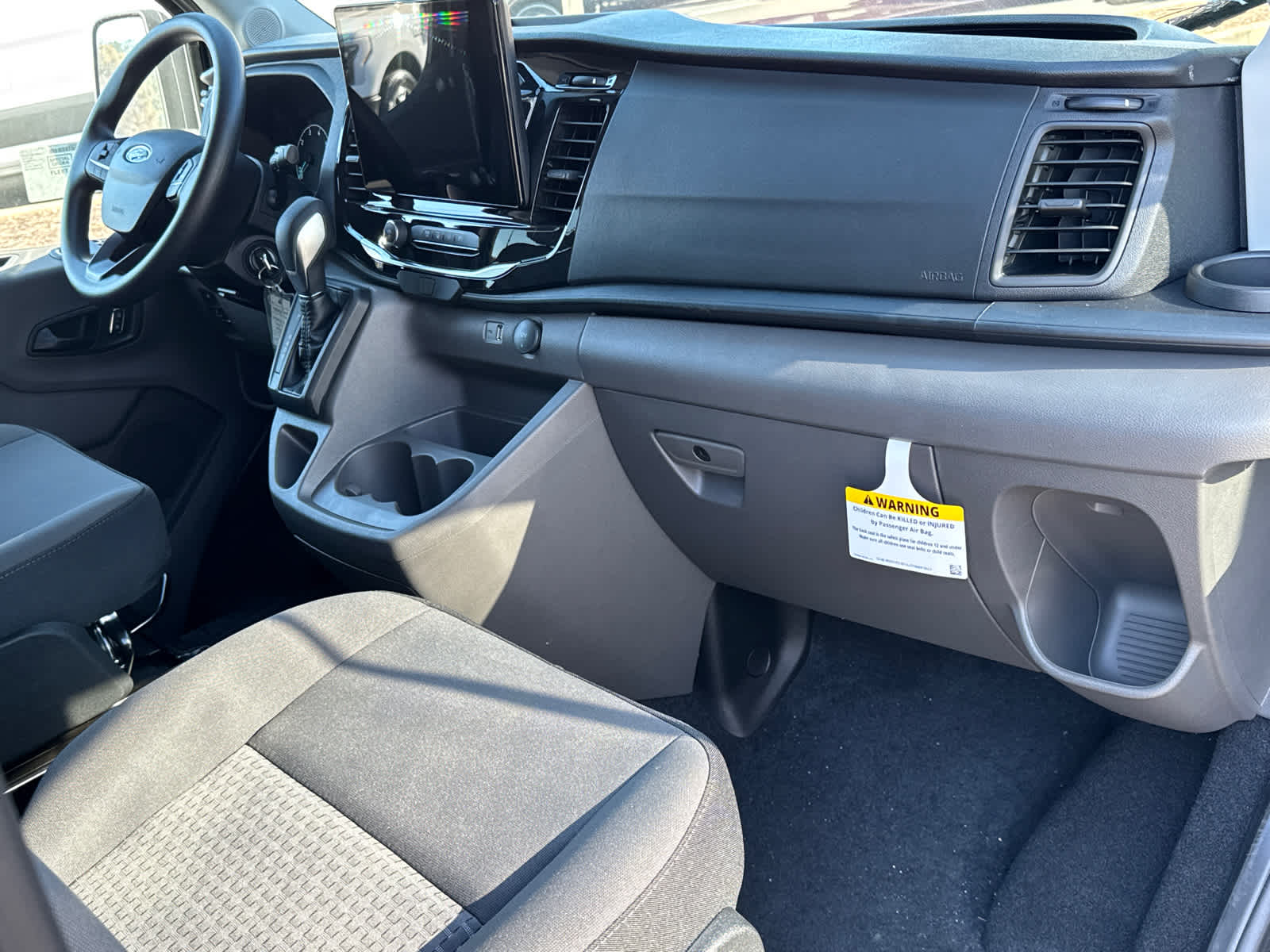 2024 Ford Transit Passenger XLT