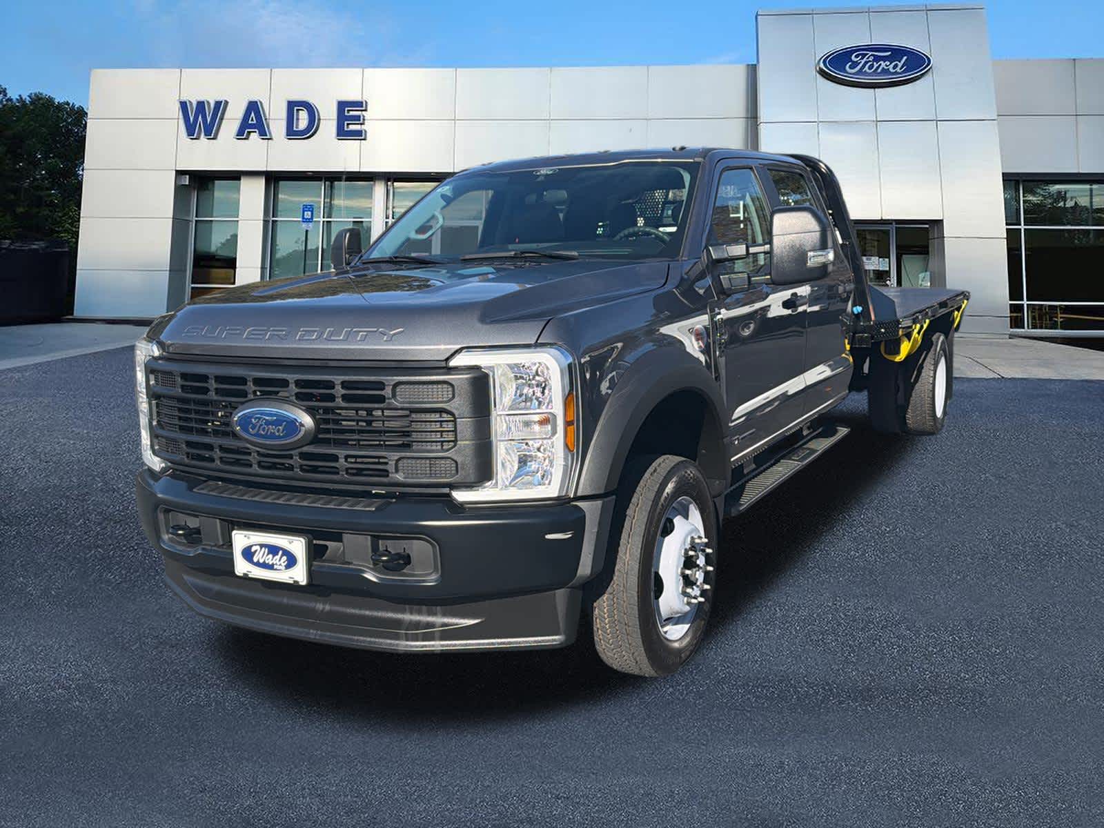 2024 Ford Super Duty F-550 DRW XL