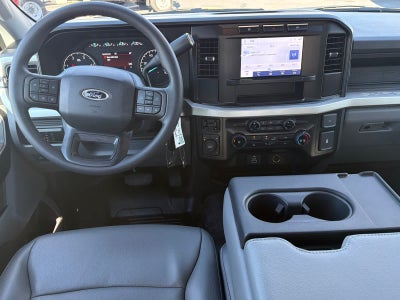 2024 Ford Super Duty F-550 DRW XL