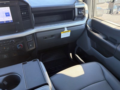 2024 Ford Super Duty F-550 DRW XL
