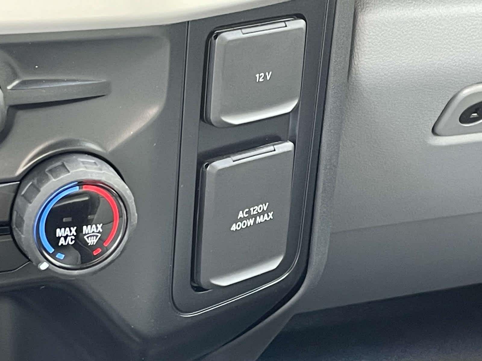 2024 Ford Super Duty F-550 DRW XLT