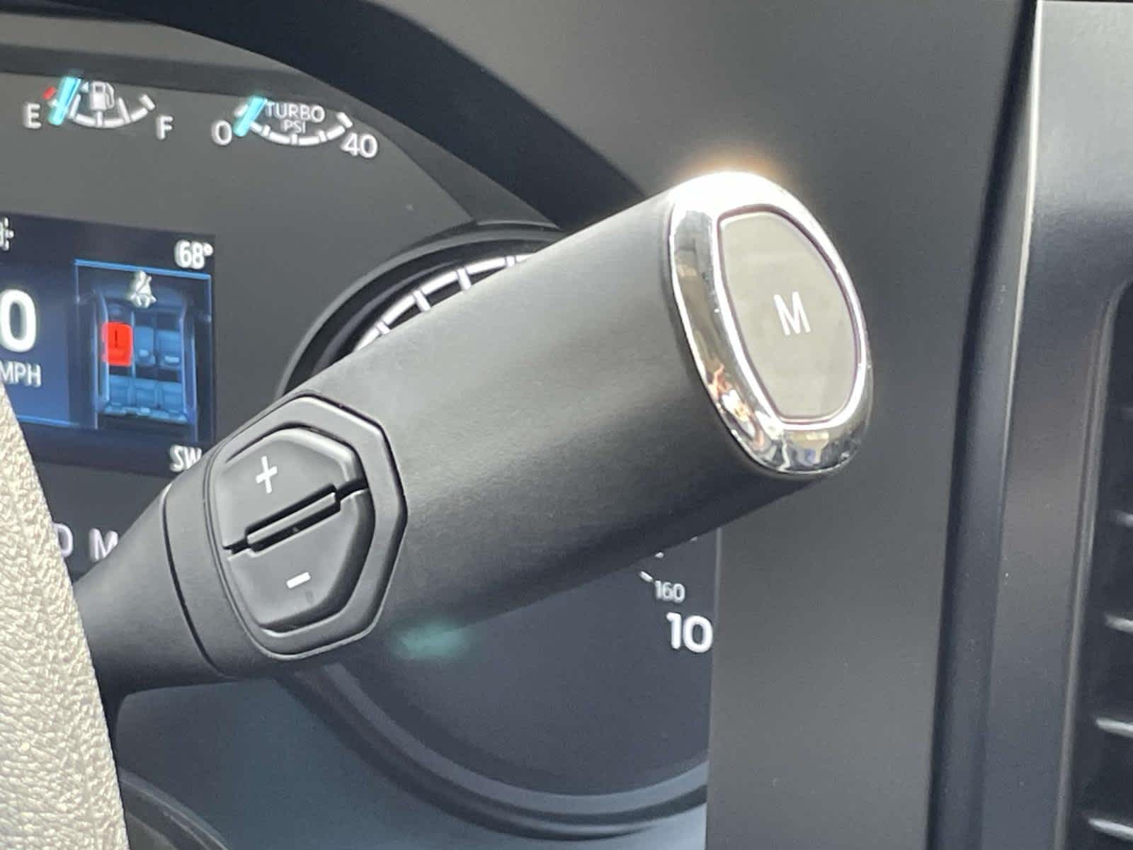 2024 Ford Super Duty F-550 DRW XLT