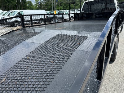 2023 Ford Super Duty F-550 DRW XL