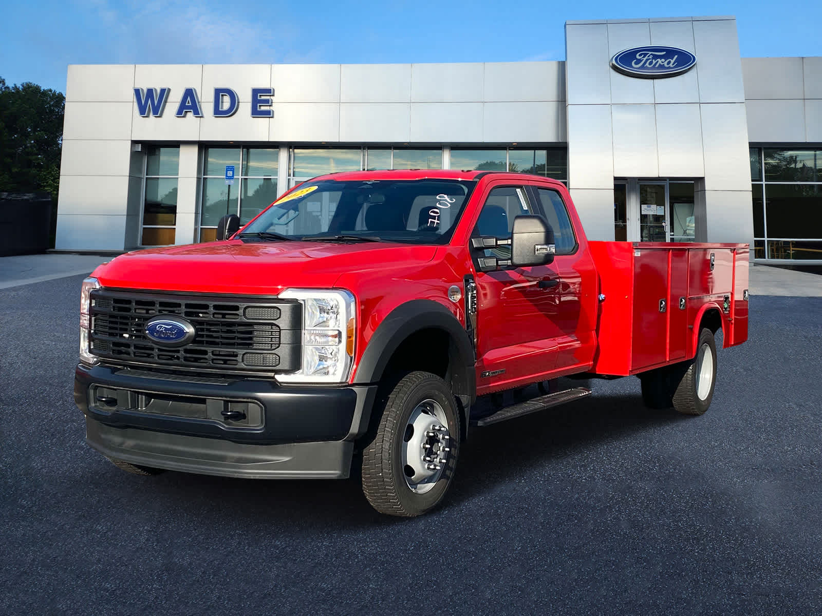 2023 Ford Super Duty F-550 DRW XL