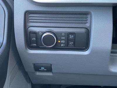 2023 Ford Super Duty F-550 DRW XL