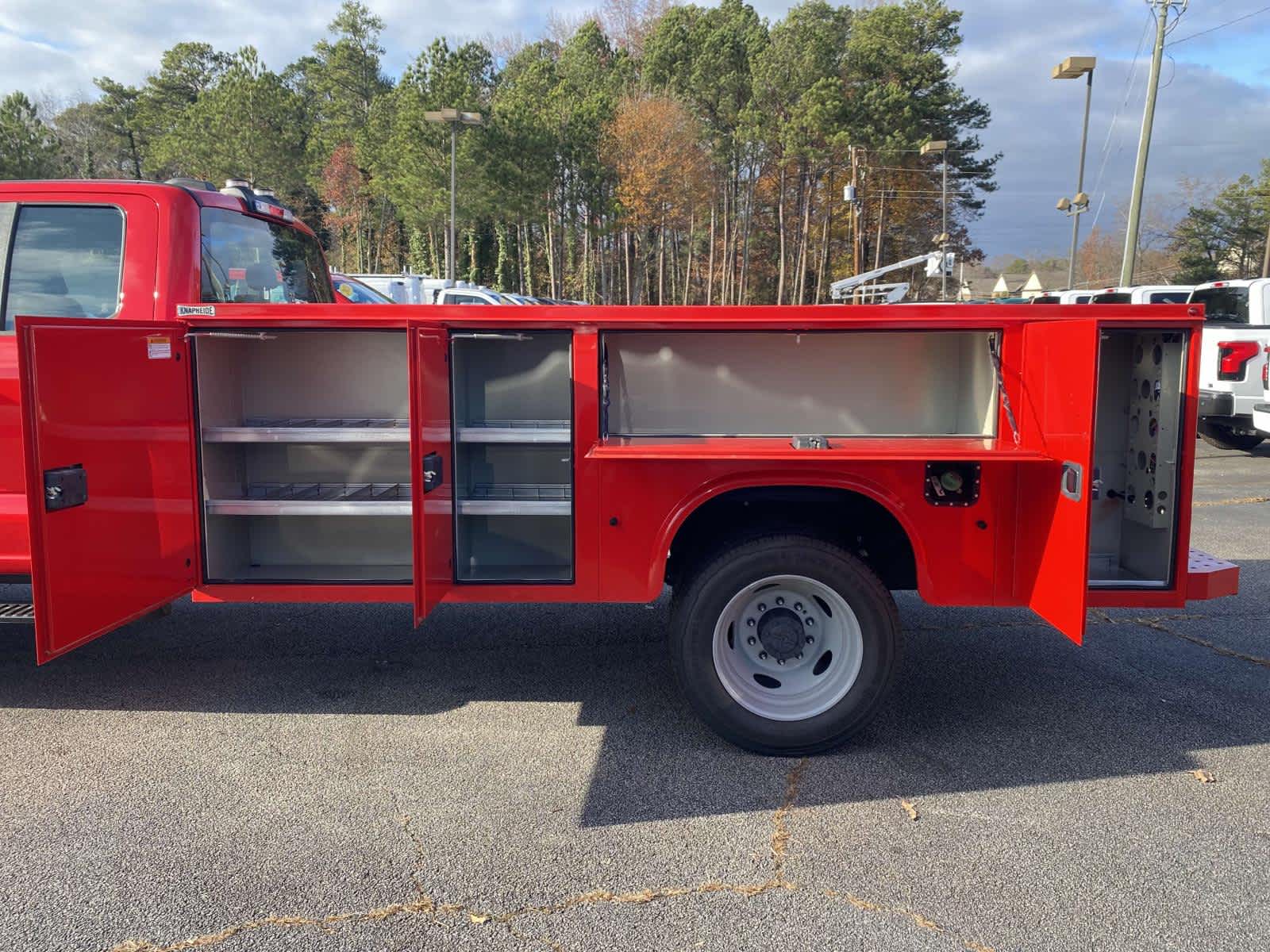 2023 Ford Super Duty F-550 DRW XL