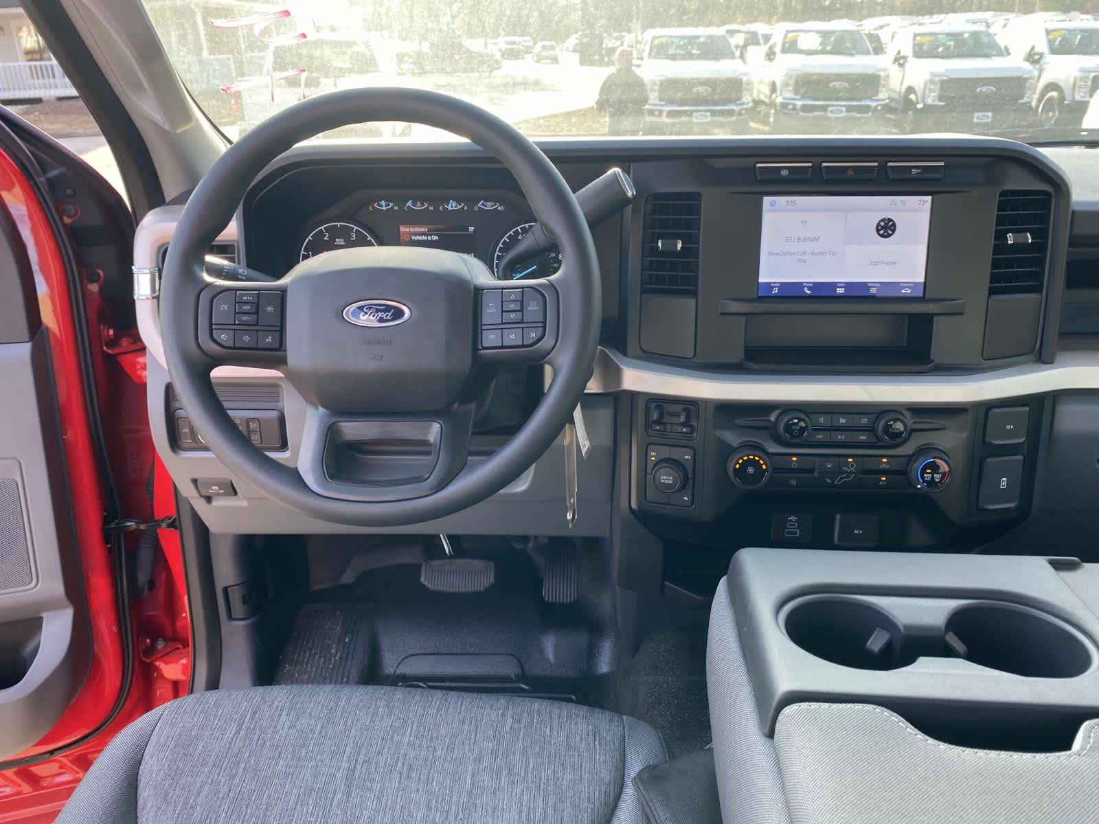 2023 Ford Super Duty F-550 DRW XL