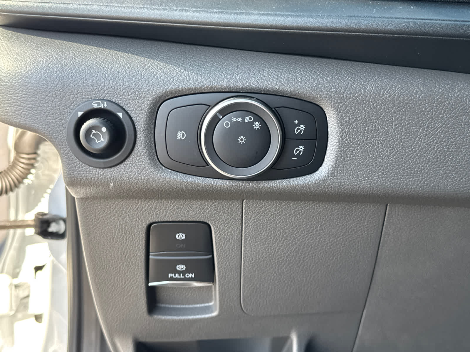 2025 Ford Transit T-350 148" Med Rf 9950 GVWR RWD