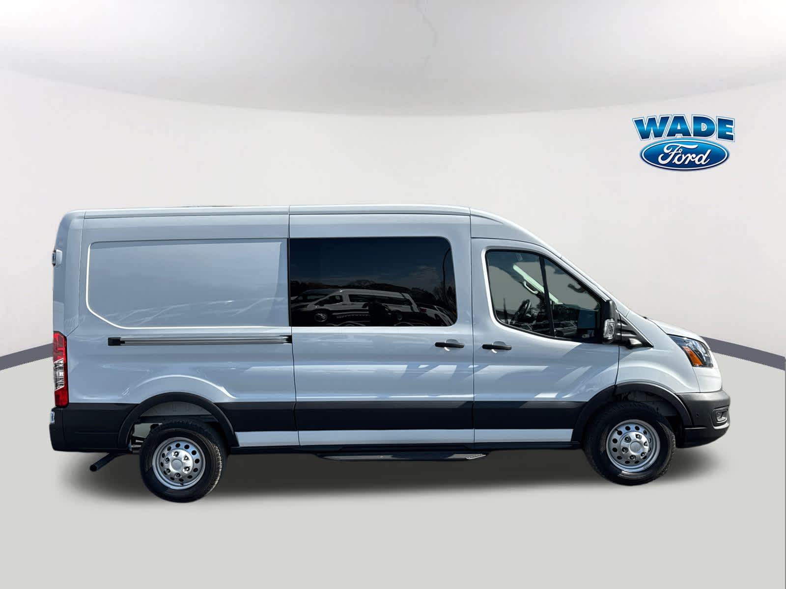 2025 Ford Transit T-350 148" Med Rf 9950 GVWR RWD