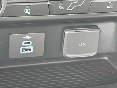 2024 Ford Super Duty F-600 DRW XLT