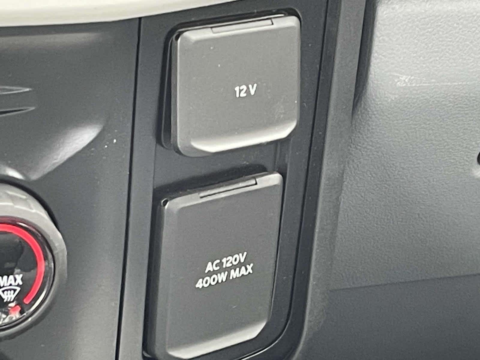 2024 Ford Super Duty F-600 DRW XLT