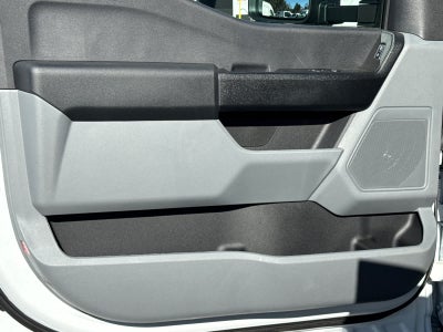 2024 Ford Super Duty F-600 DRW XL