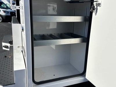 2024 Ford Super Duty F-600 DRW XL