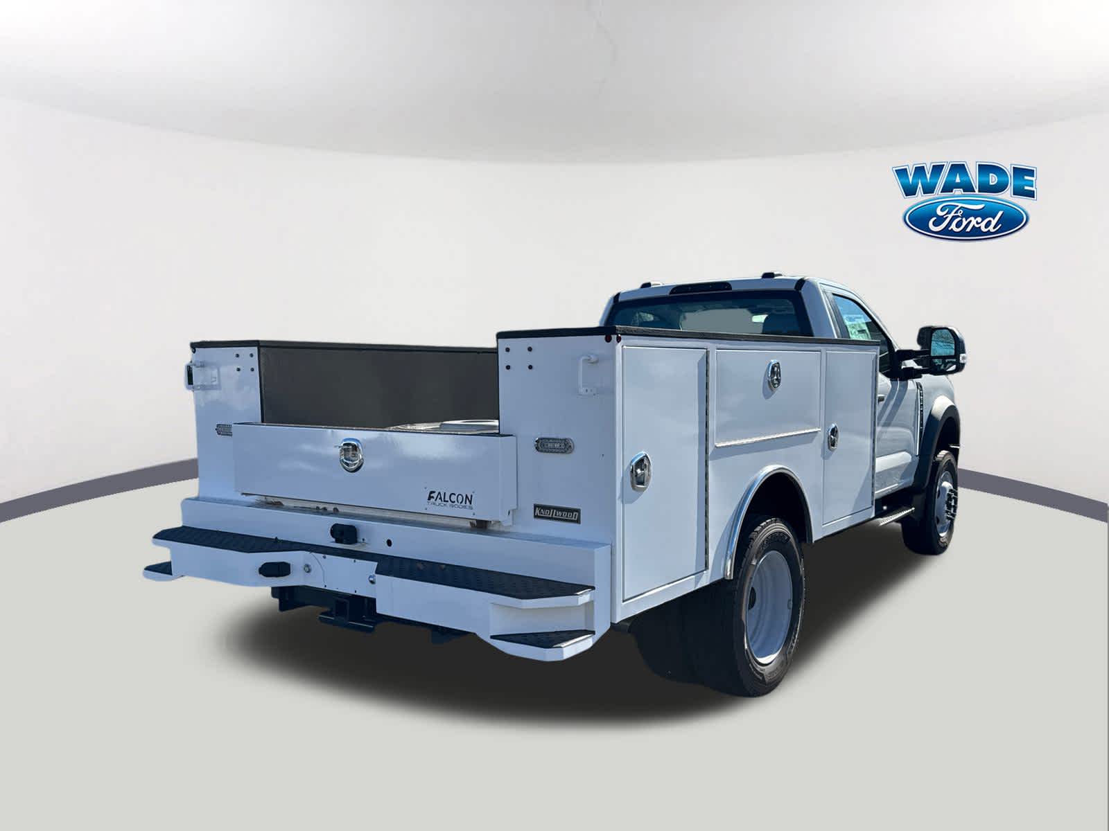 2024 Ford Super Duty F-600 DRW XL