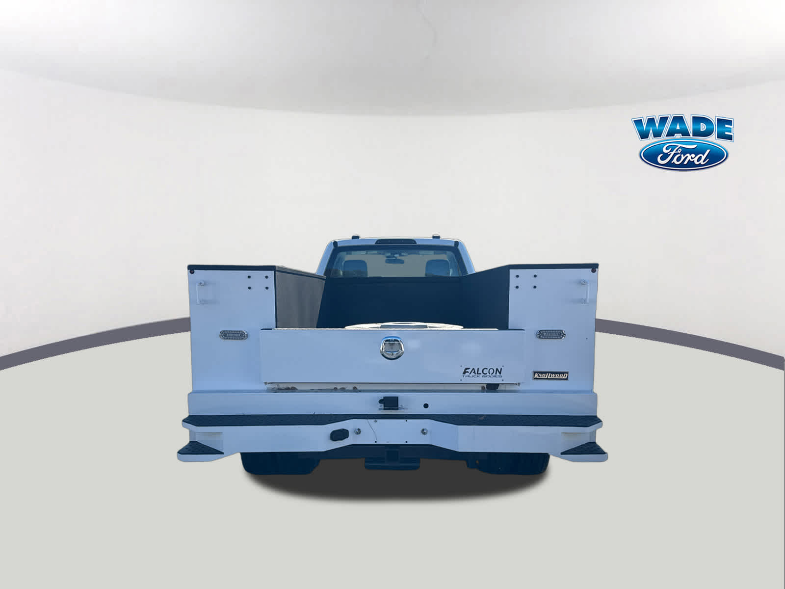 2024 Ford Super Duty F-600 DRW XL