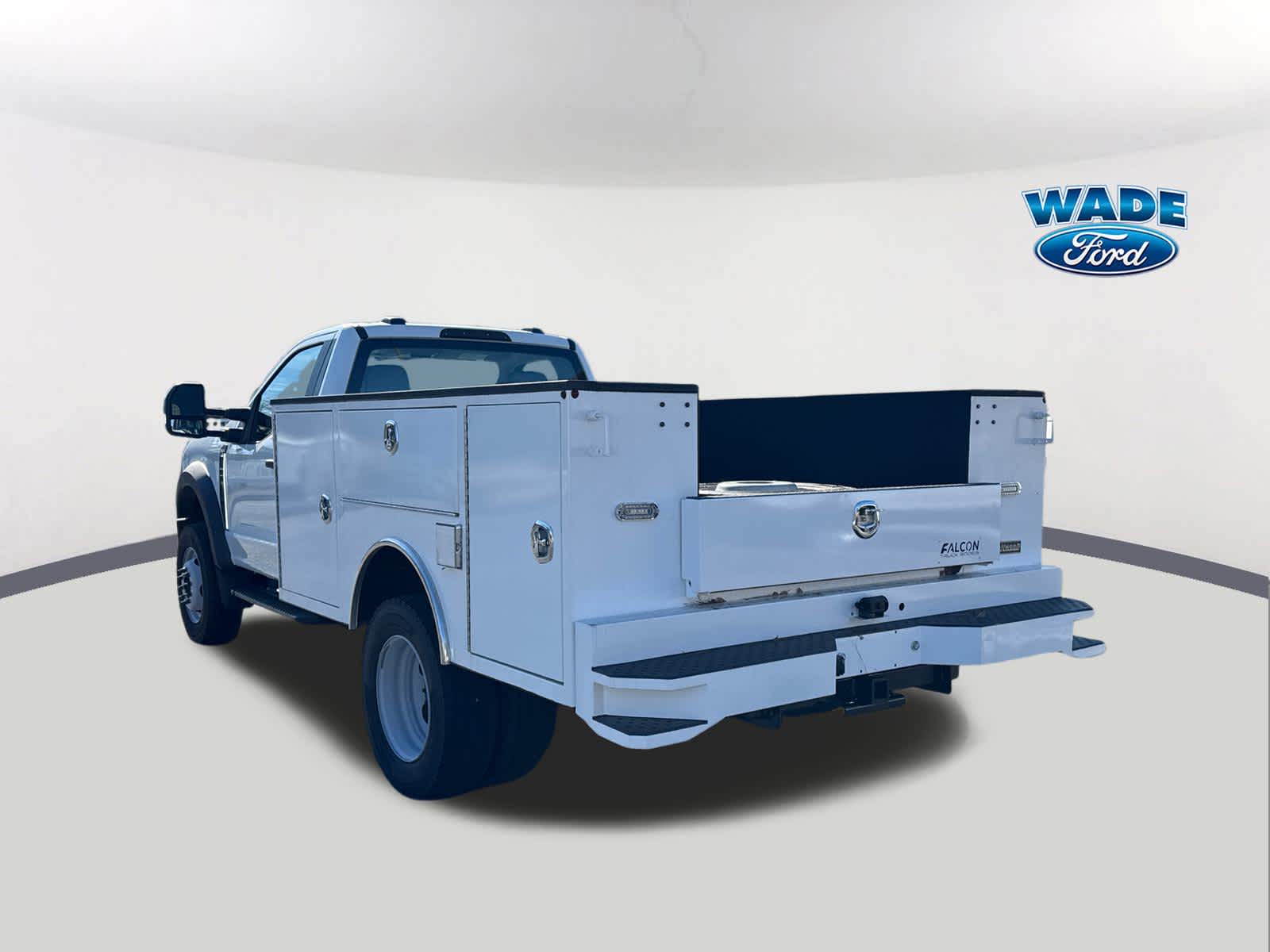 2024 Ford Super Duty F-600 DRW XL