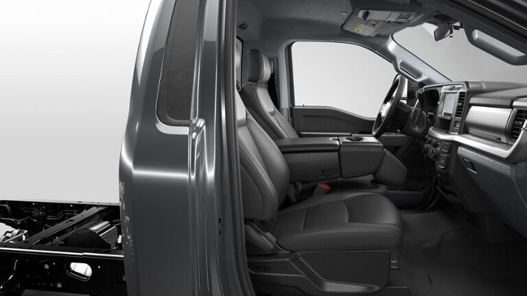 2026 Ford Super Duty F-600 DRW F-600® XLT