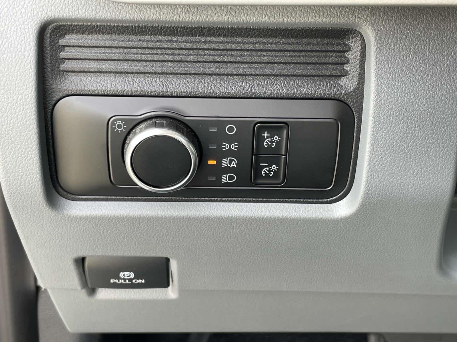 2024 Ford Super Duty F-350 DRW XL