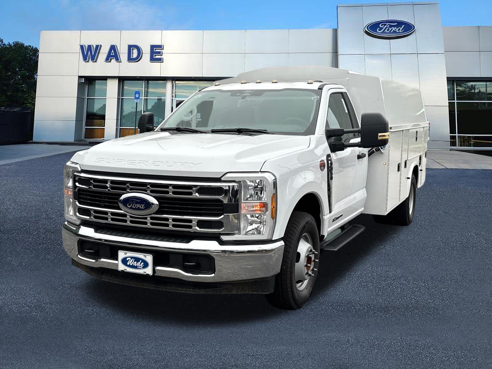 2024 Ford Super Duty F-350 DRW XLT