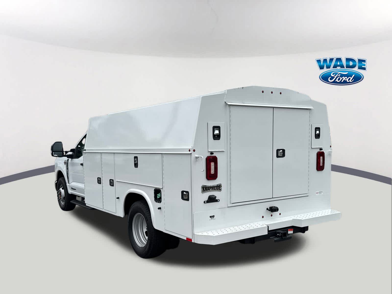 2024 Ford Super Duty F-350 DRW XLT