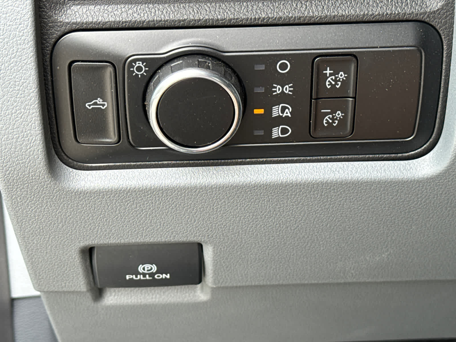 2023 Ford Super Duty F-350 DRW XL