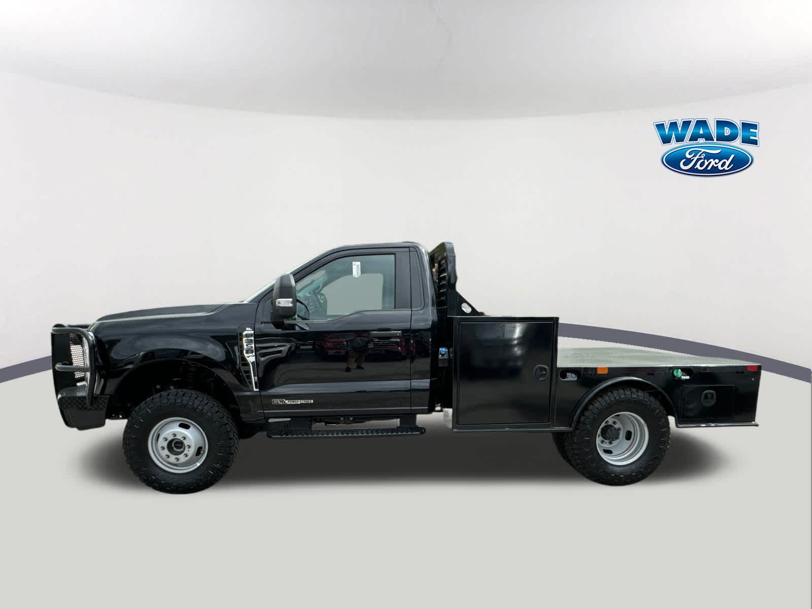 2023 Ford Super Duty F-350 DRW XL