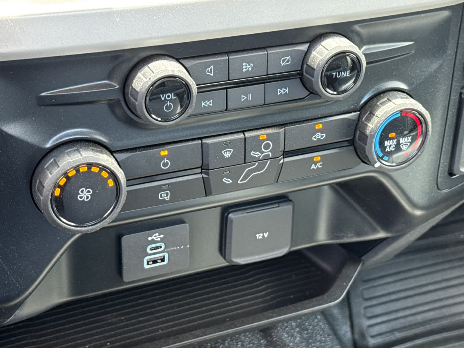 2023 Ford Super Duty F-350 DRW XL