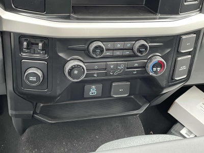 2024 Ford Super Duty F-450 DRW XLT