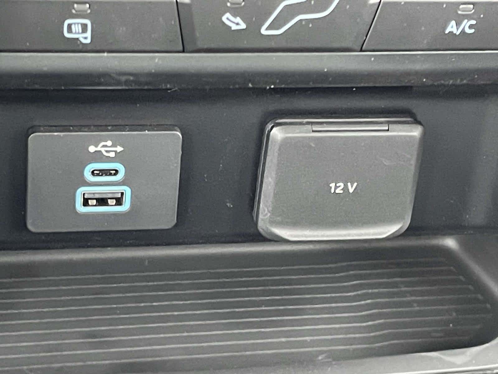 2024 Ford Super Duty F-450 DRW XLT