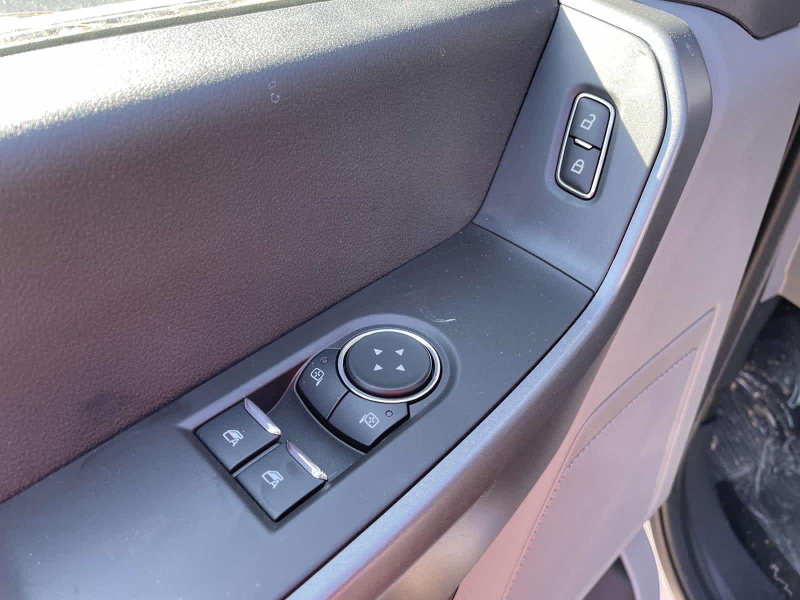 2024 Ford Super Duty F-450 DRW XLT