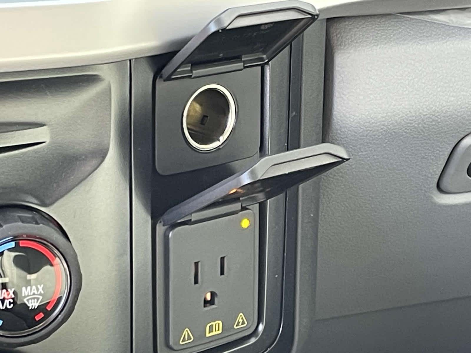 2024 Ford Super Duty F-450 DRW XLT