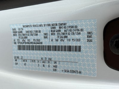 2024 Ford Super Duty F-550 DRW XL