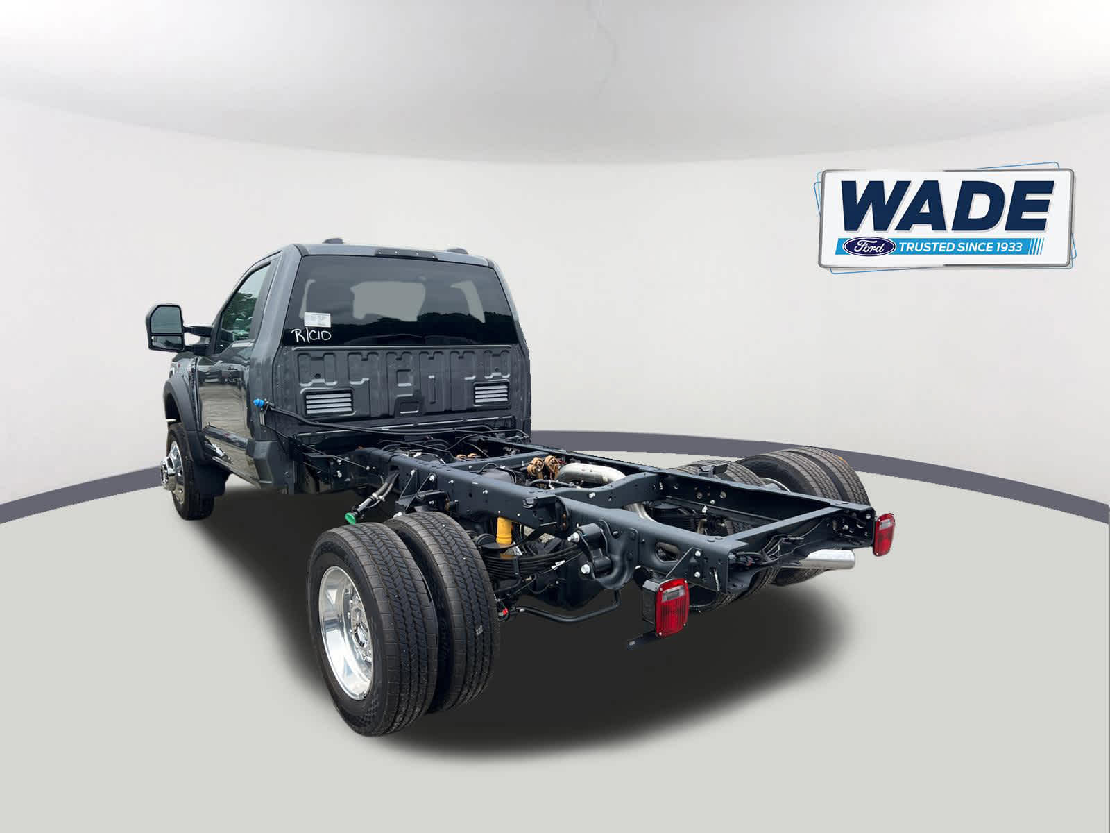 2026 Ford Super Duty F-550 DRW XL