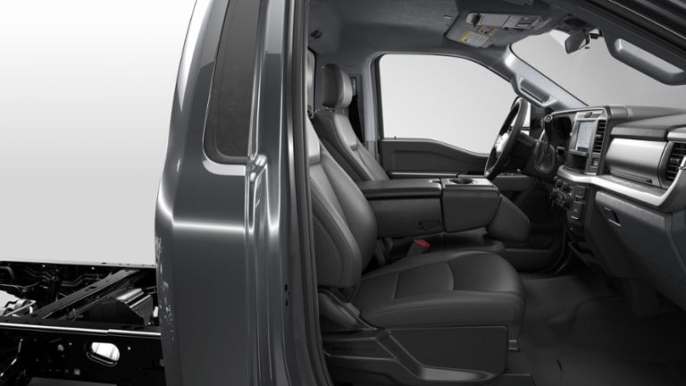 2026 Ford Super Duty F-550 DRW F-550® XLT