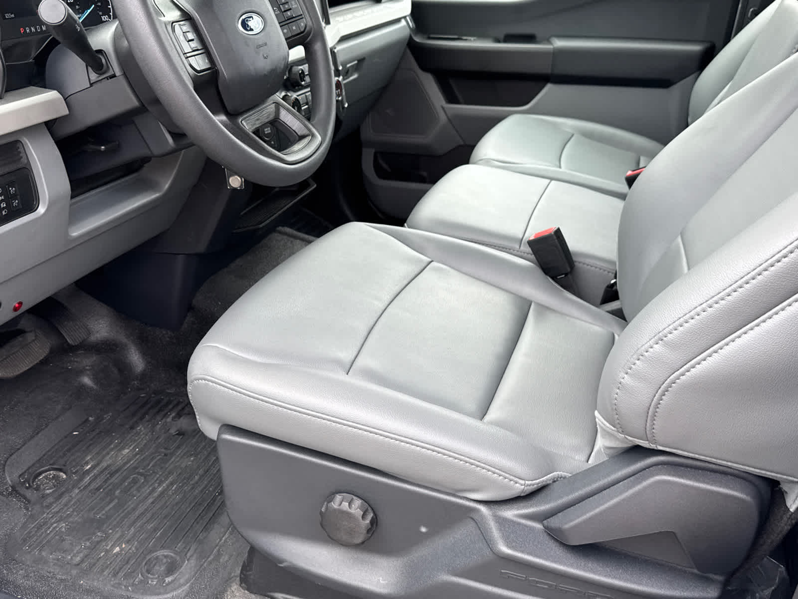 2023 Ford Super Duty F-550 DRW XL