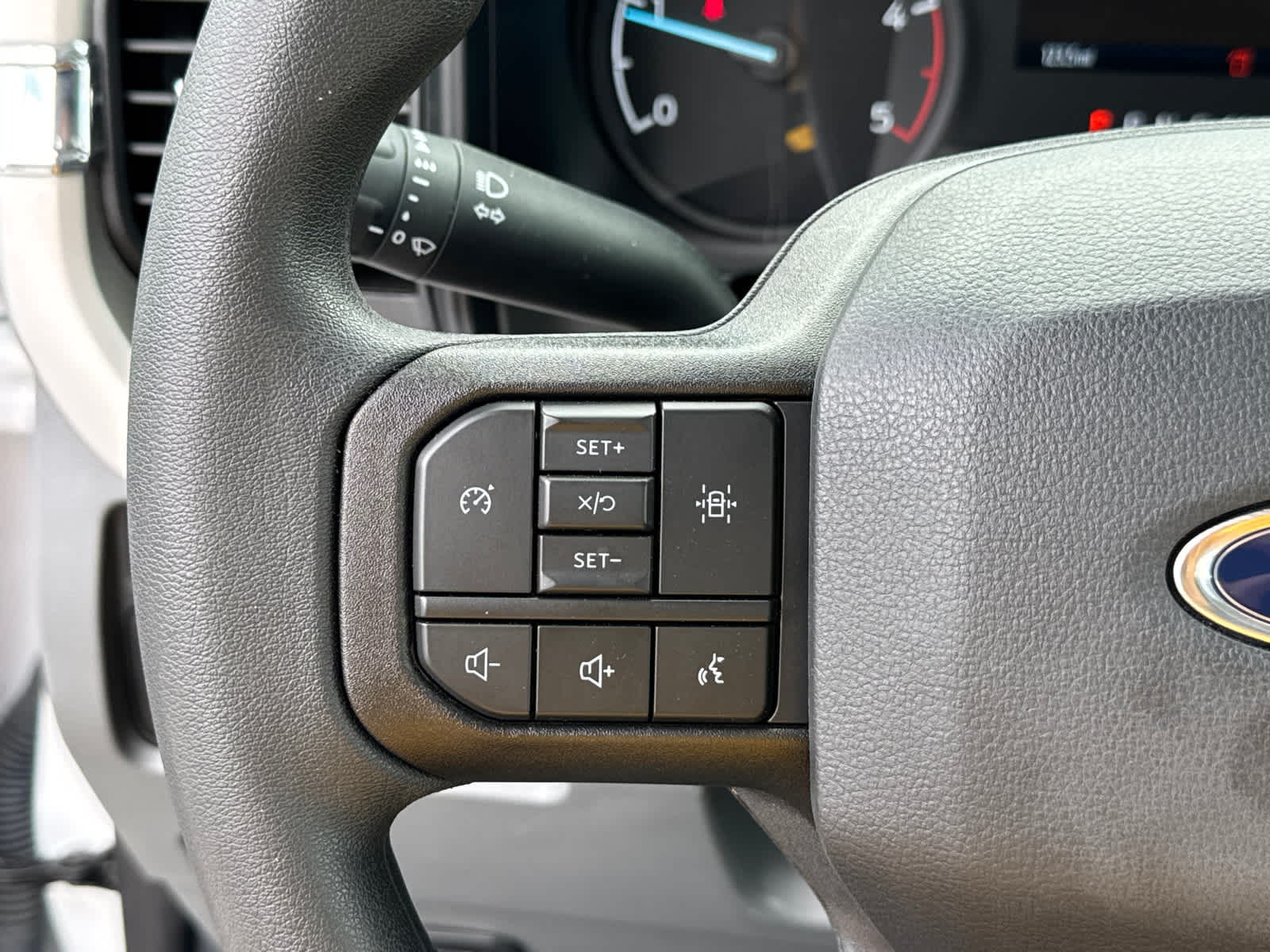 2023 Ford Super Duty F-550 DRW XL