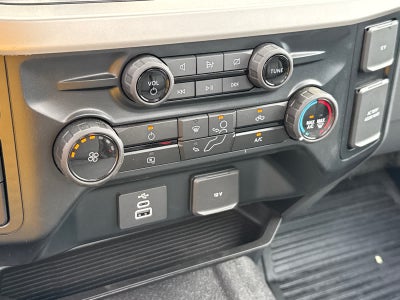 2023 Ford Super Duty F-550 DRW XL