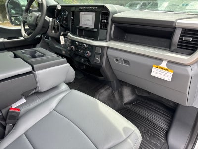 2024 Ford Super Duty F-550 DRW XL