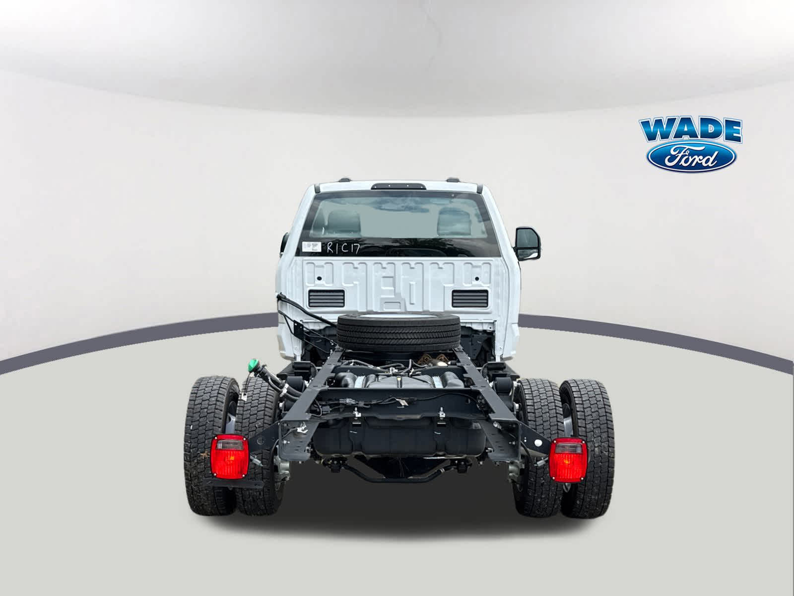 2024 Ford Super Duty F-550 DRW XL