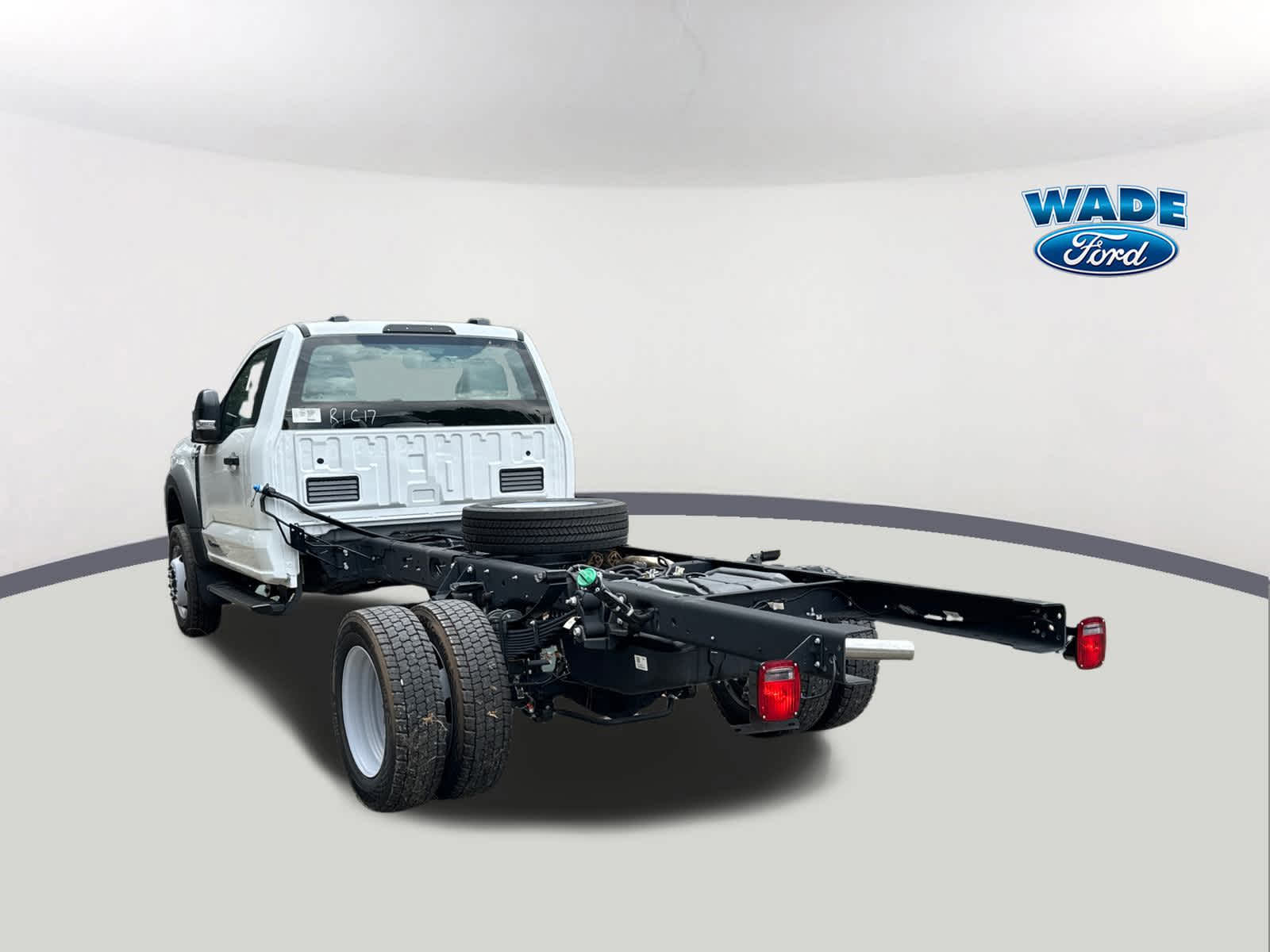 2024 Ford Super Duty F-550 DRW XL