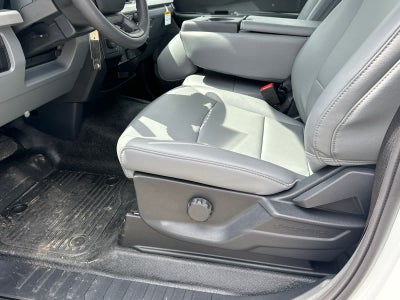 2024 Ford Super Duty F-550 DRW XL