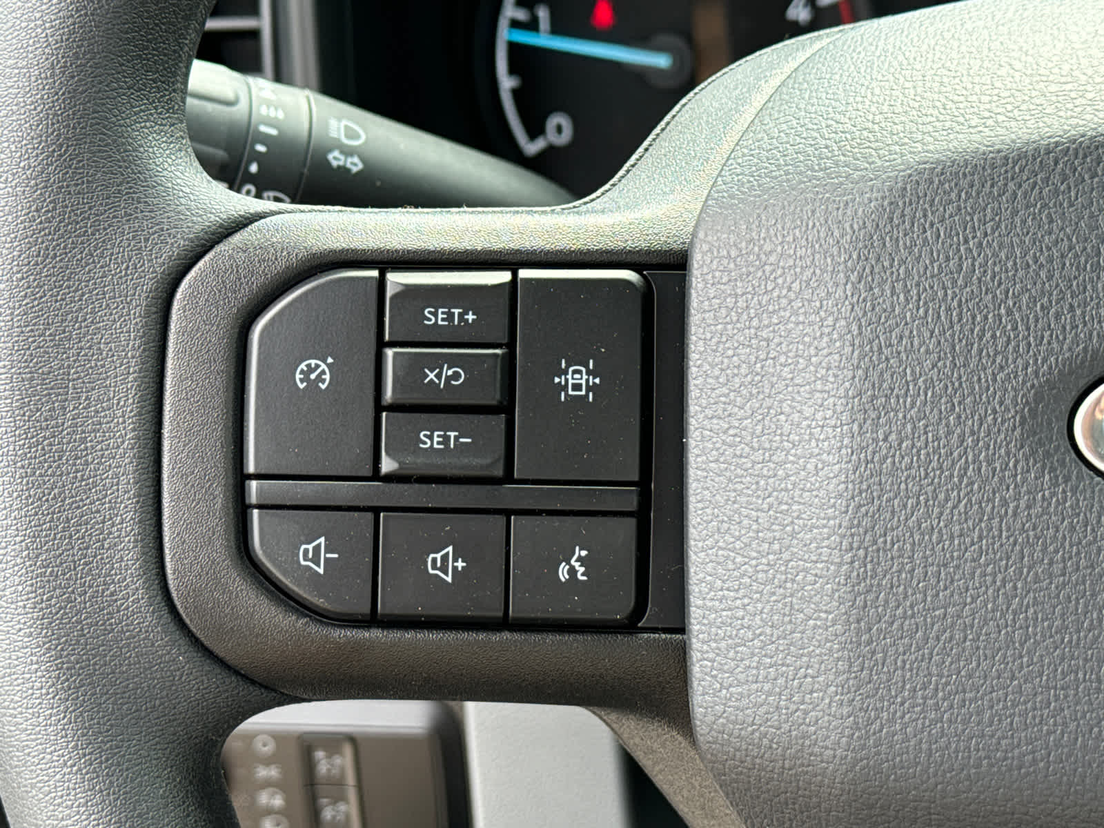 2024 Ford Super Duty F-550 DRW XL