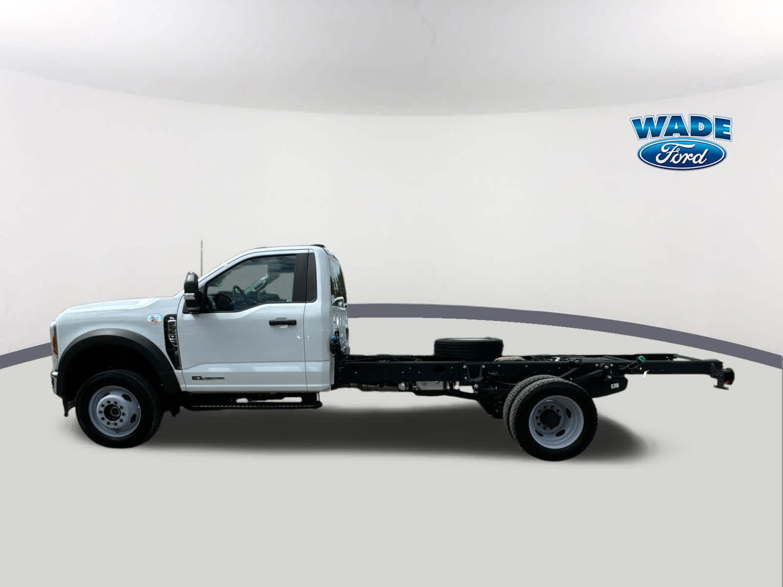 2024 Ford Super Duty F-550 DRW XL