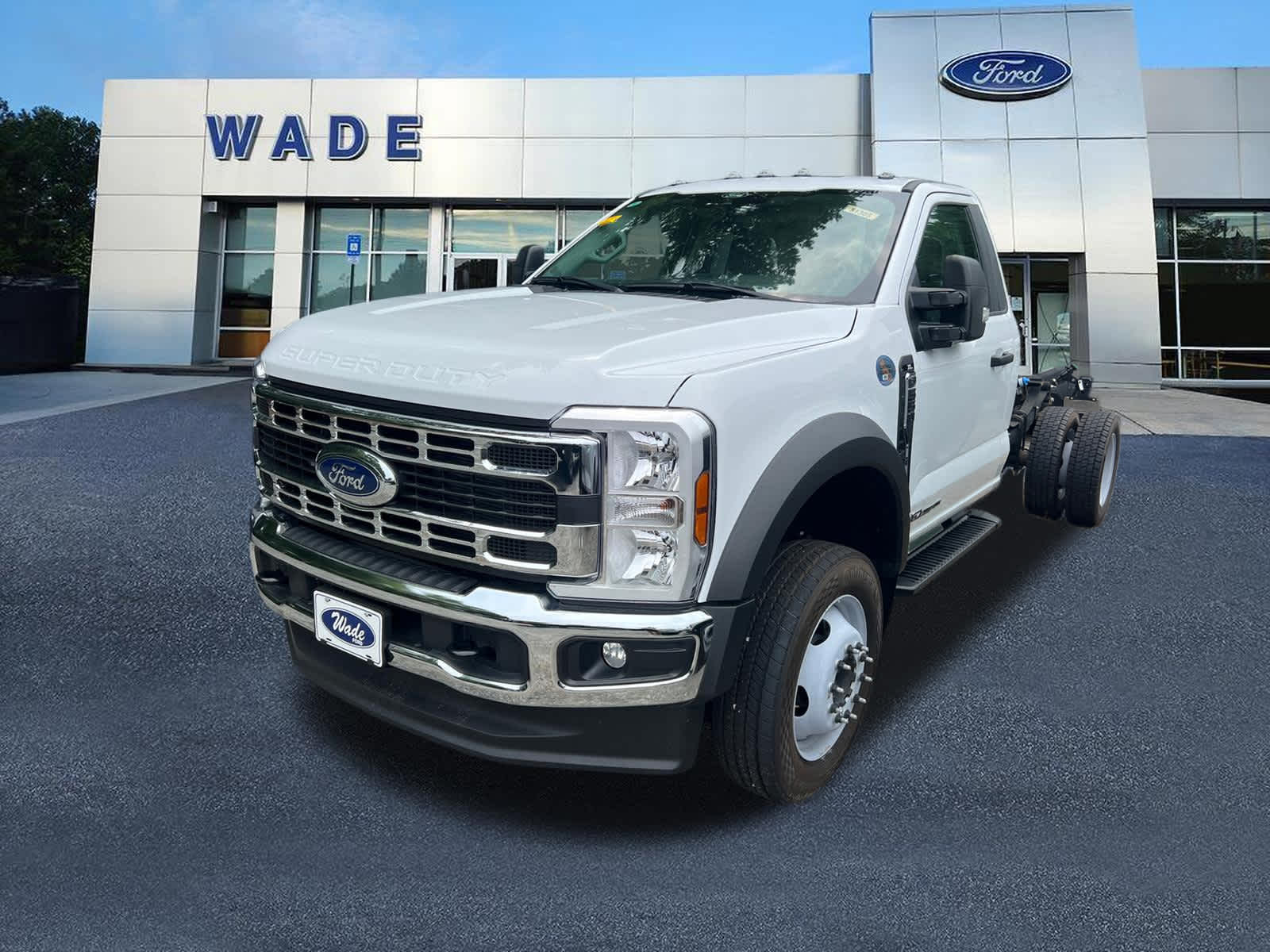 2024 Ford Super Duty F-550 DRW XL