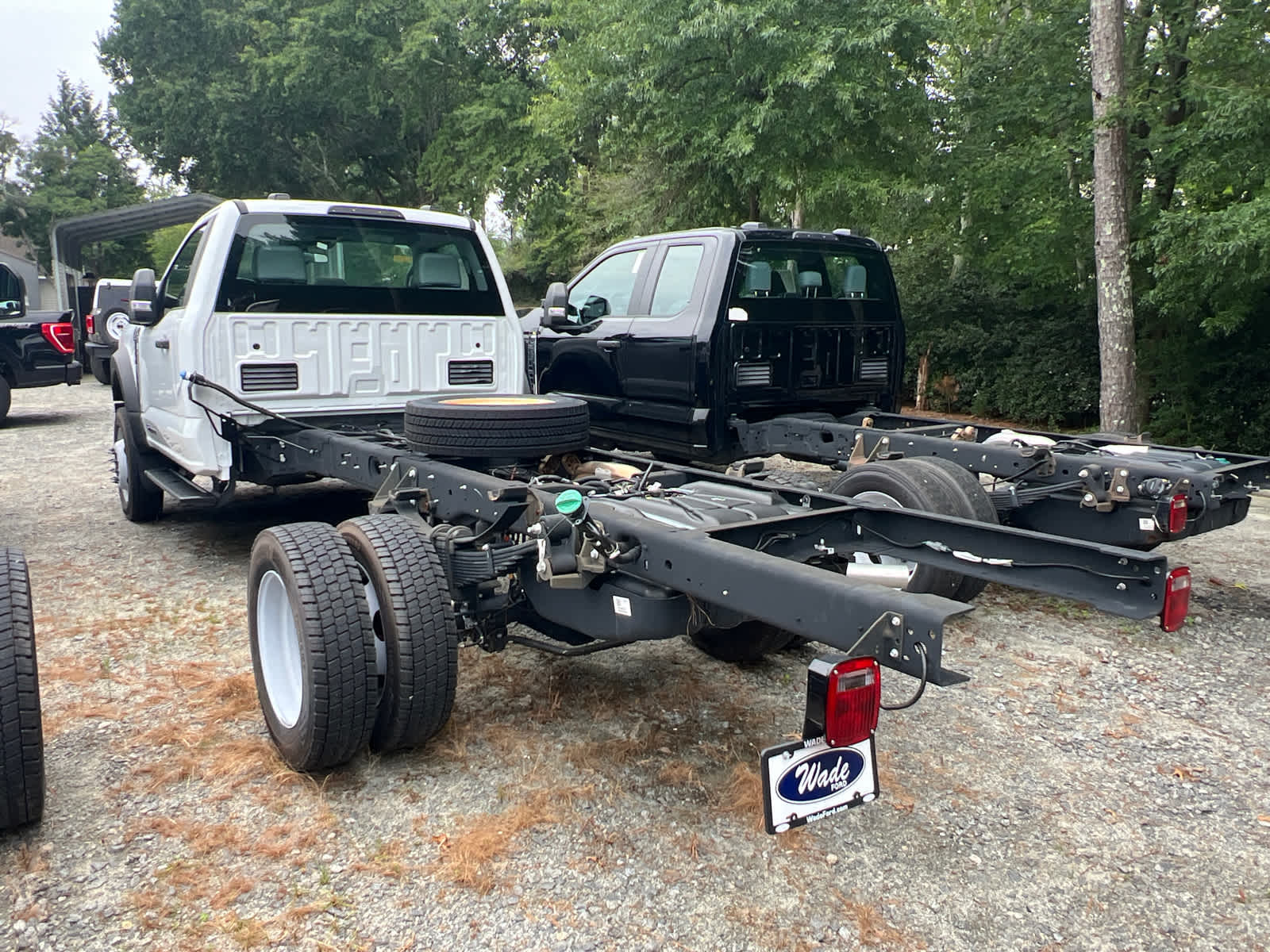 2024 Ford Super Duty F-550 DRW XL